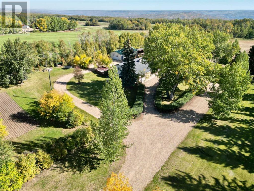 Property at 832077 Range Road 222 image 4