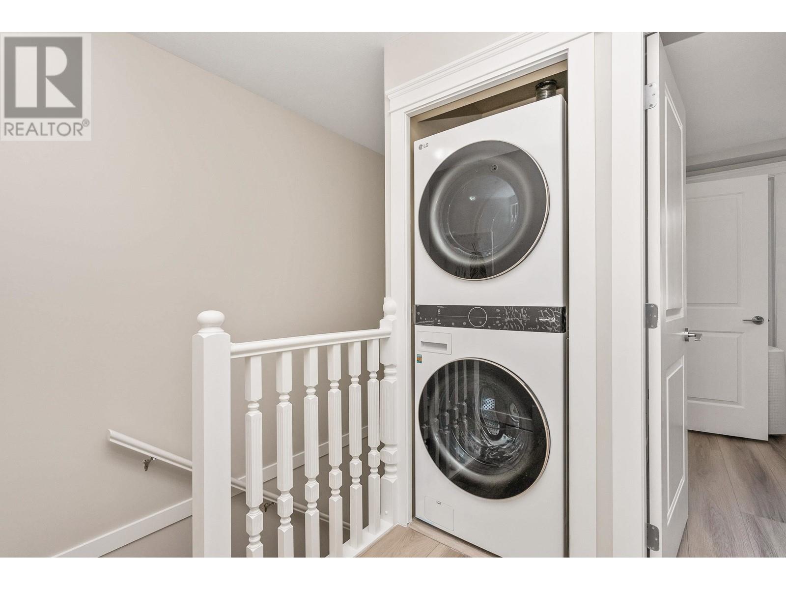 Listing Picture 24 of 38 : 211 7908 GRAHAM AVENUE, Burnaby / 本拿比 - 魯藝地產 Yvonne Lu Group - MLS Medallion Club Member