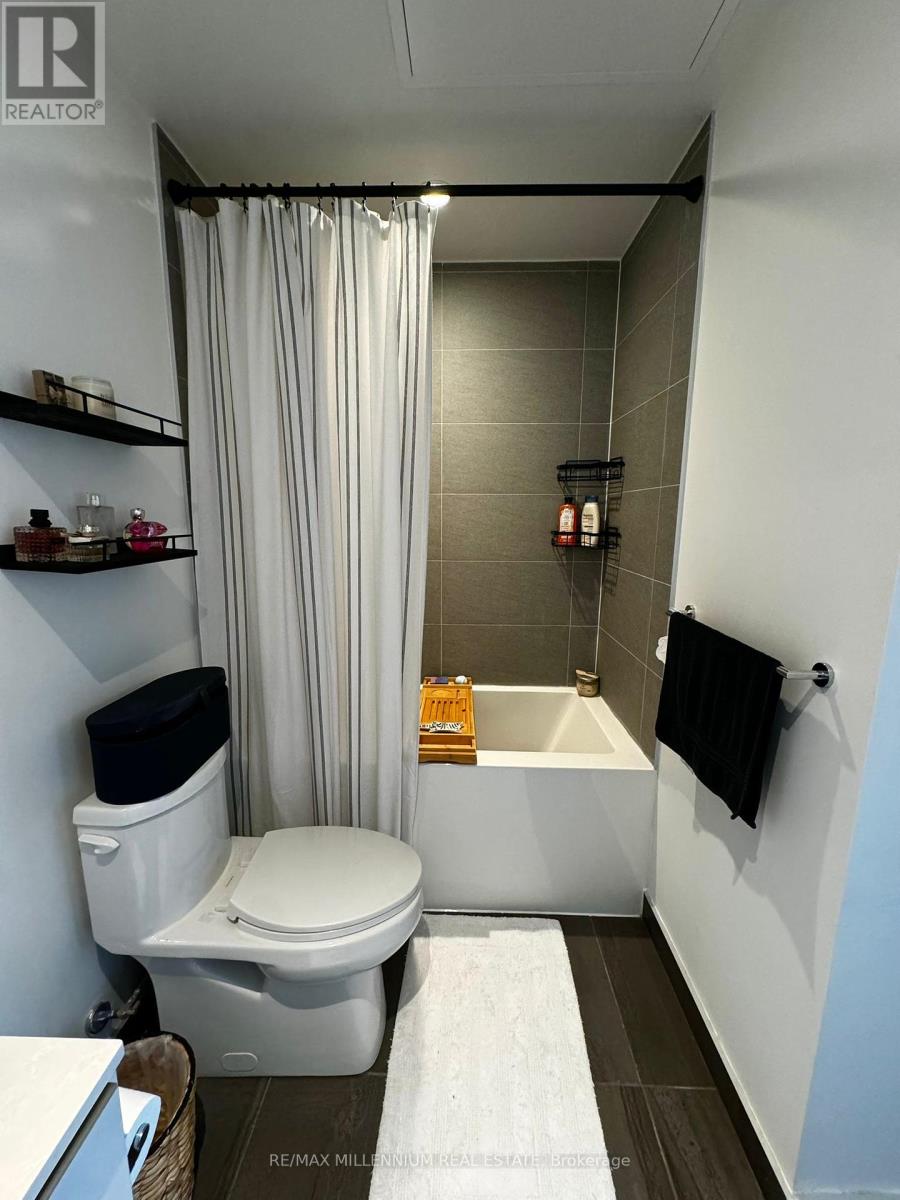 502 - 898 Portage Parkway, Vaughan, Ontario  L4K 0J6 - Photo 16 - N12018401