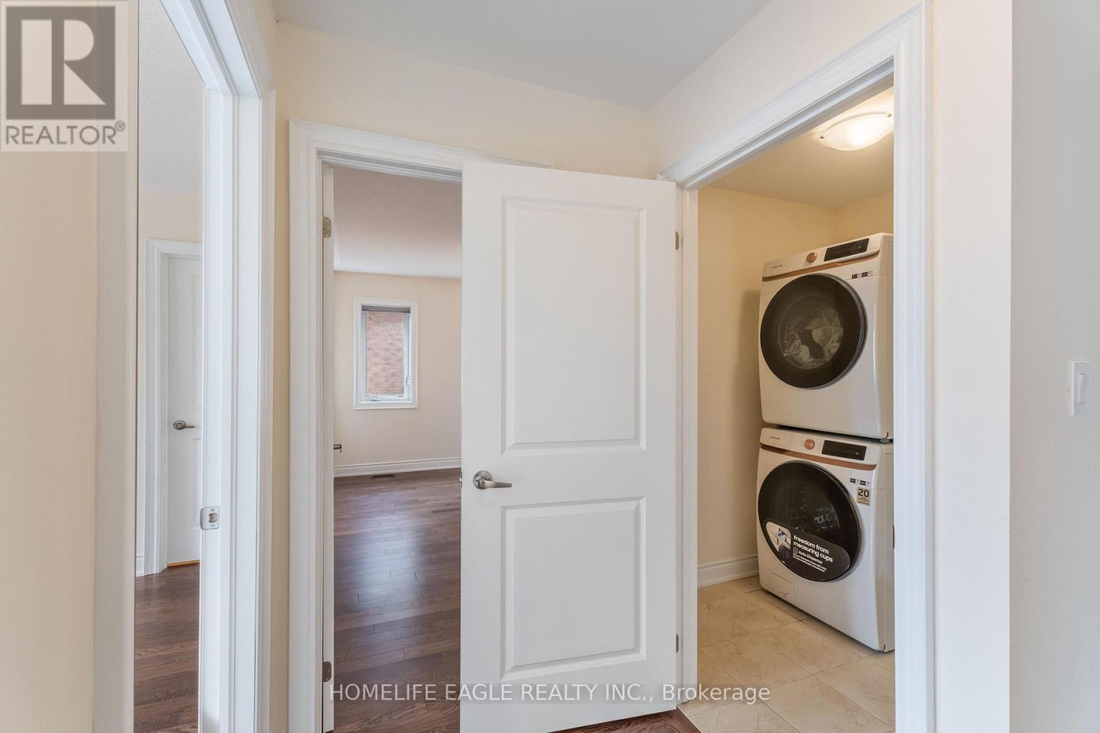 157 Kenneth Rogers Crescent, East Gwillimbury, Ontario  L9N 0S1 - Photo 17 - N12018408