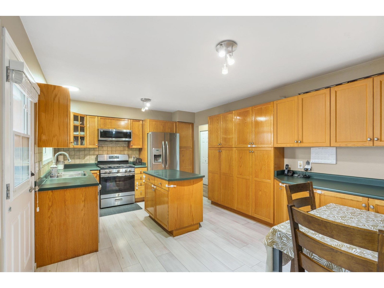 11444 87 Avenue, Delta, British Columbia  V4C 2Z8 - Photo 7 - R2977315