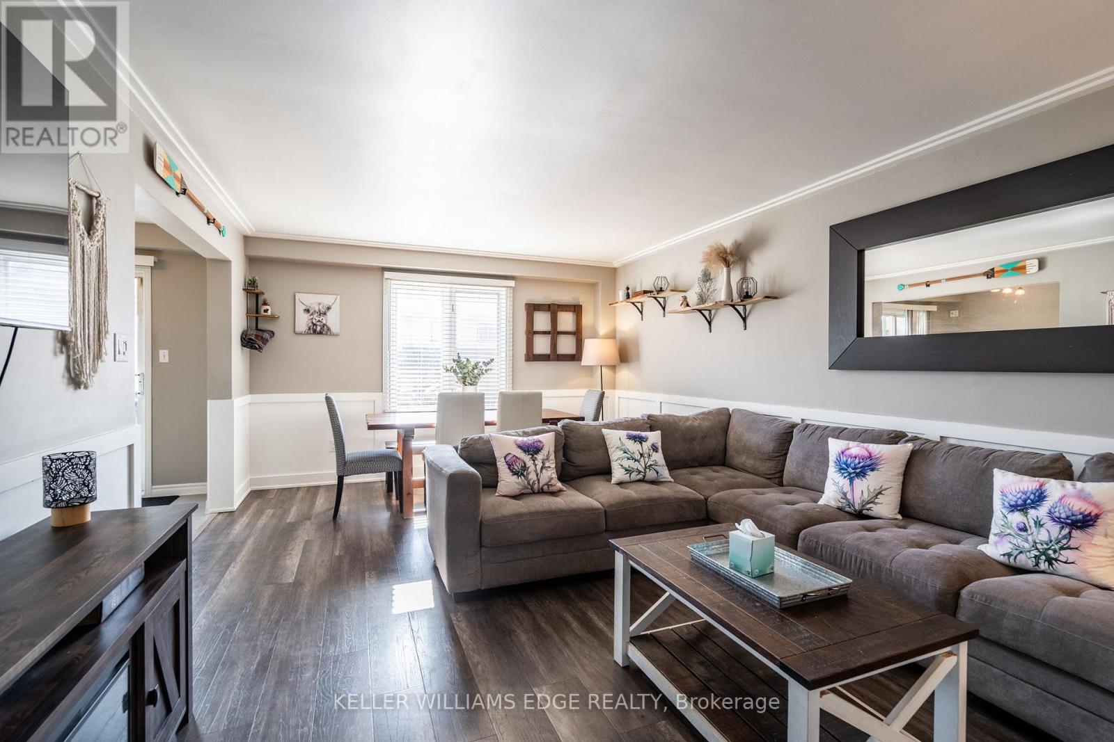 2 Bronte Court, Hamilton, Ontario  L9H 7N2 - Photo 8 - X12018379
