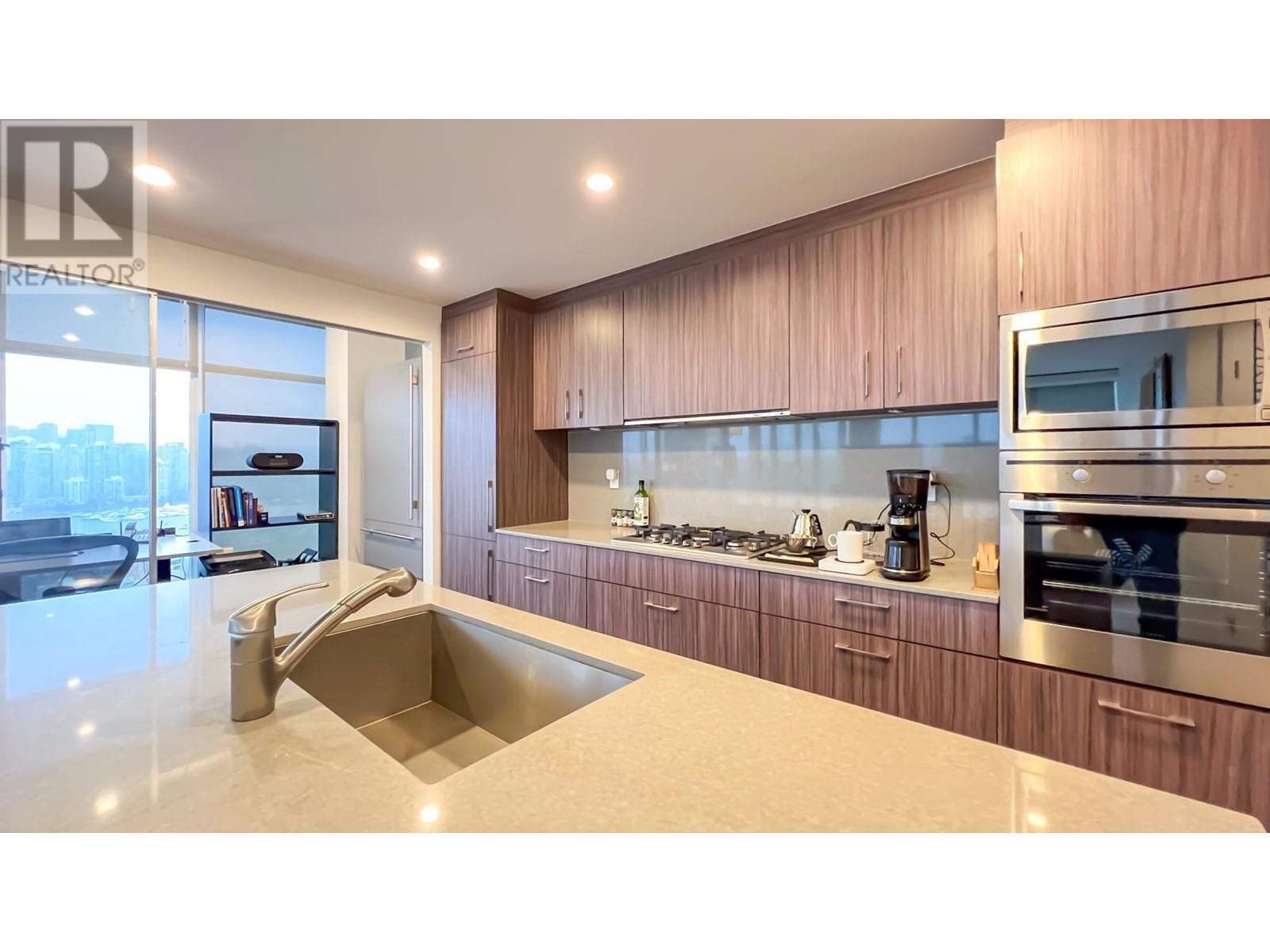 1801 2411 Heather Street, Vancouver, British Columbia  V5Z 0B7 - Photo 2 - R2941450