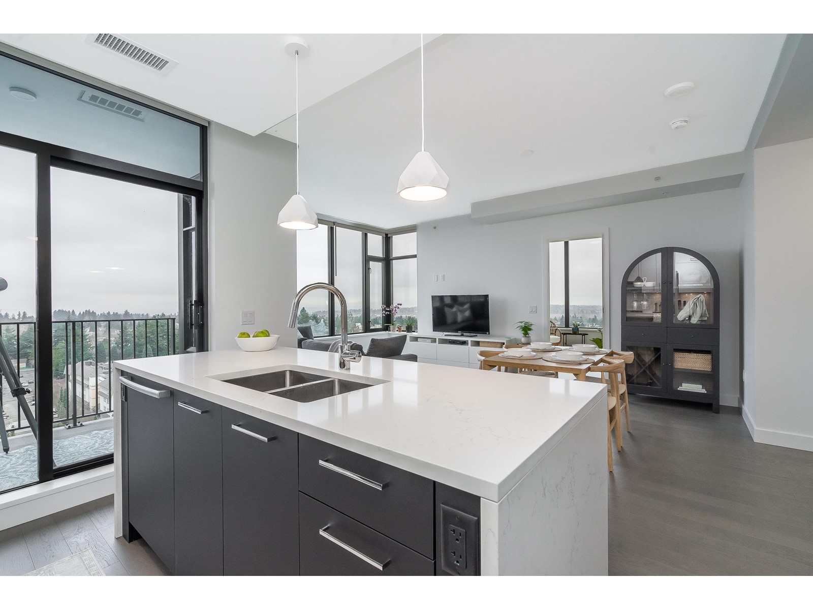 1402 1588 Johnston Road, White Rock, British Columbia  V4B 0C5 - Photo 10 - R2977781