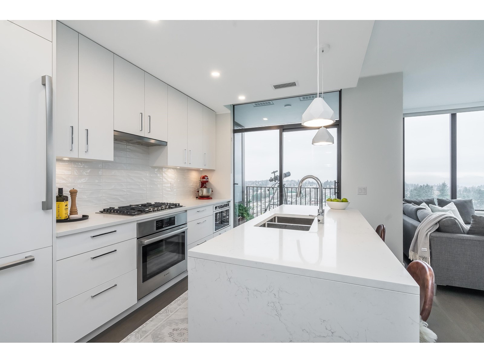 1402 1588 Johnston Road, White Rock, British Columbia  V4B 0C5 - Photo 7 - R2977781