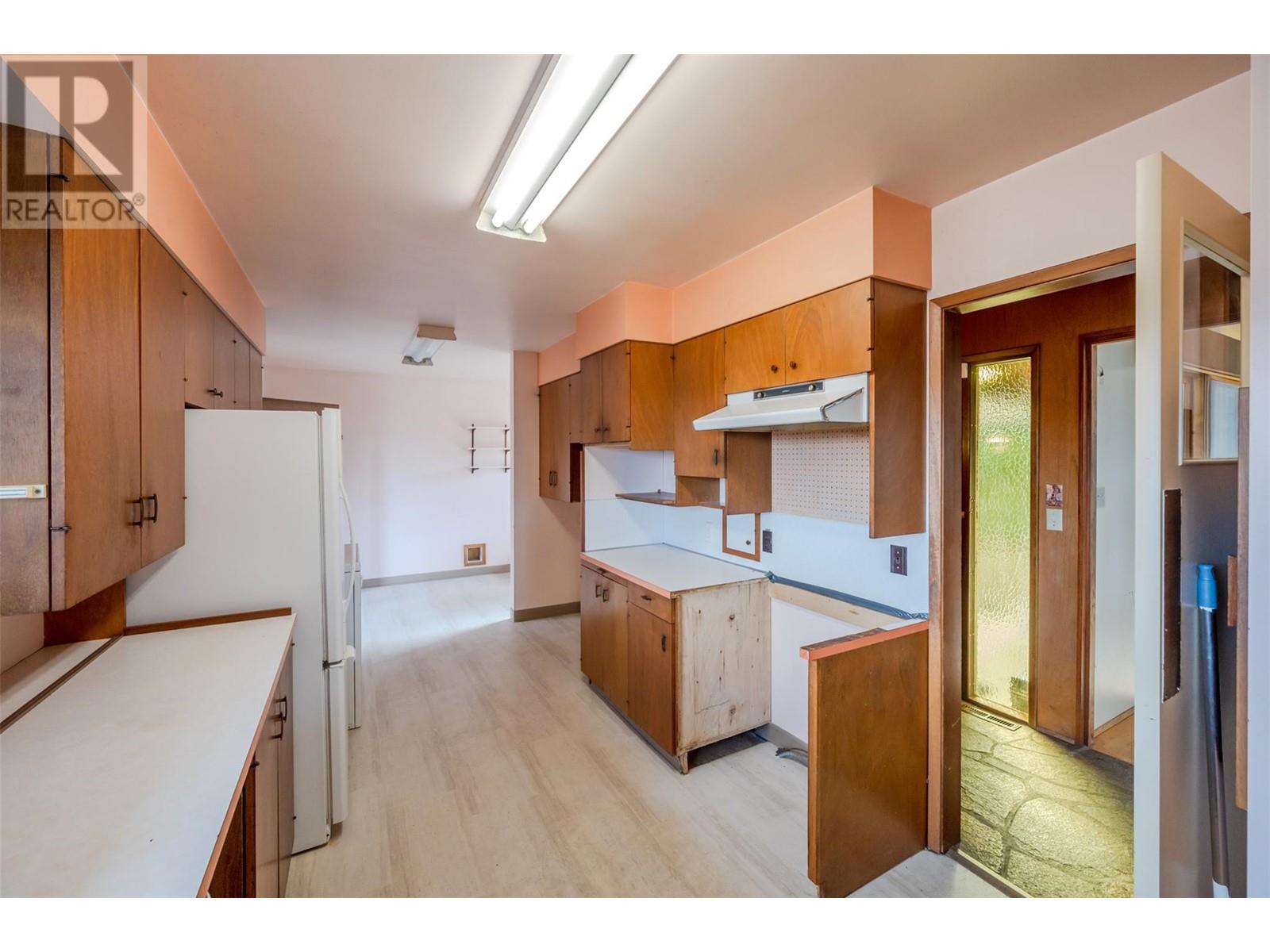 2175 Naramata Road, Naramata, British Columbia  V0H 1N1 - Photo 14 - 10338413