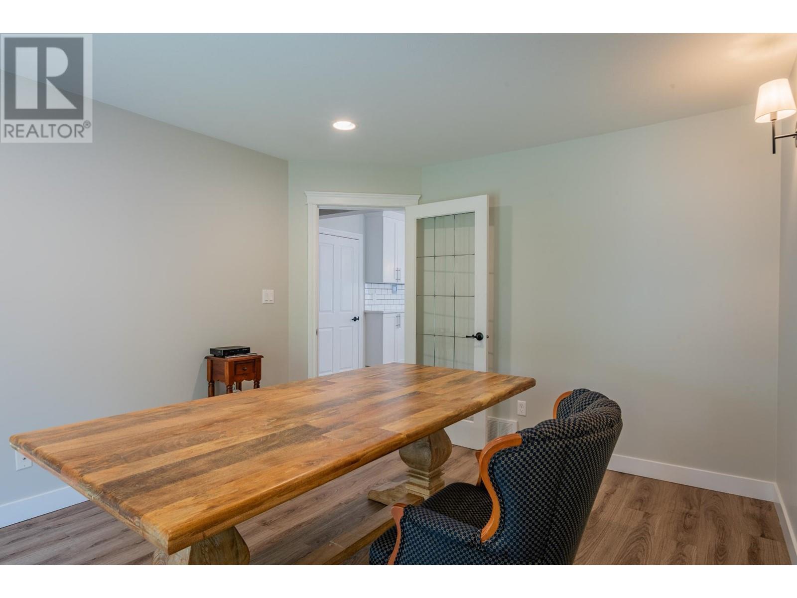 7981 Birchwood Drive, Trail, British Columbia  V1R 4Y3 - Photo 18 - 10338855