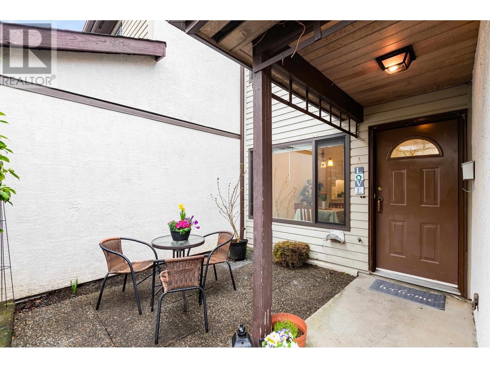 12165 222 Street, Maple Ridge, British Columbia  V2X 5W4 - Photo 3 - R2977768