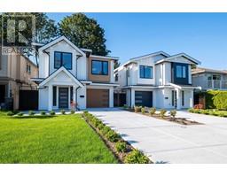 1330 W 15TH STREET, North Vancouver, British Columbia