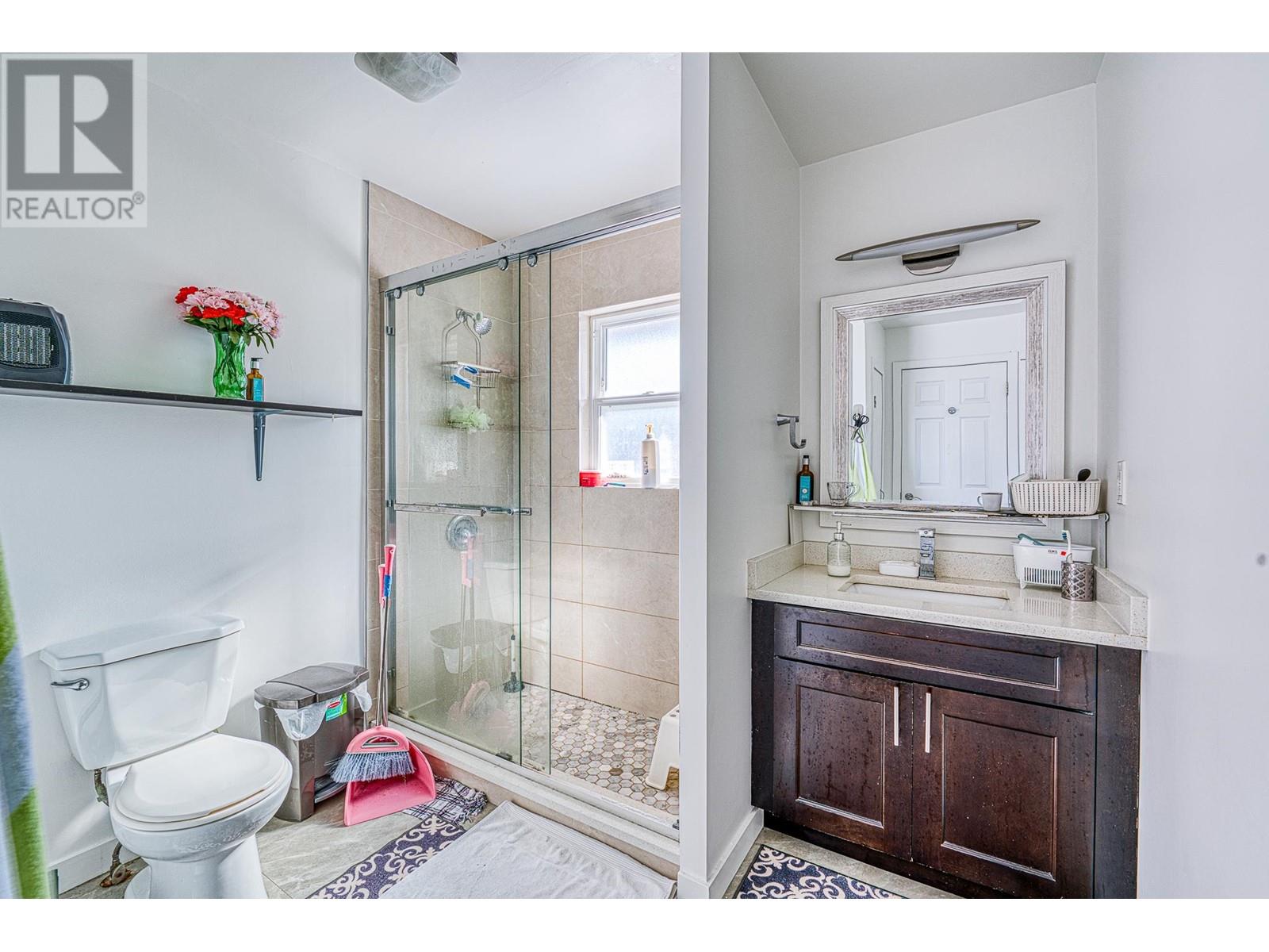 7768 18th Avenue, Burnaby, British Columbia  V3N 1J2 - Photo 13 - R2977752