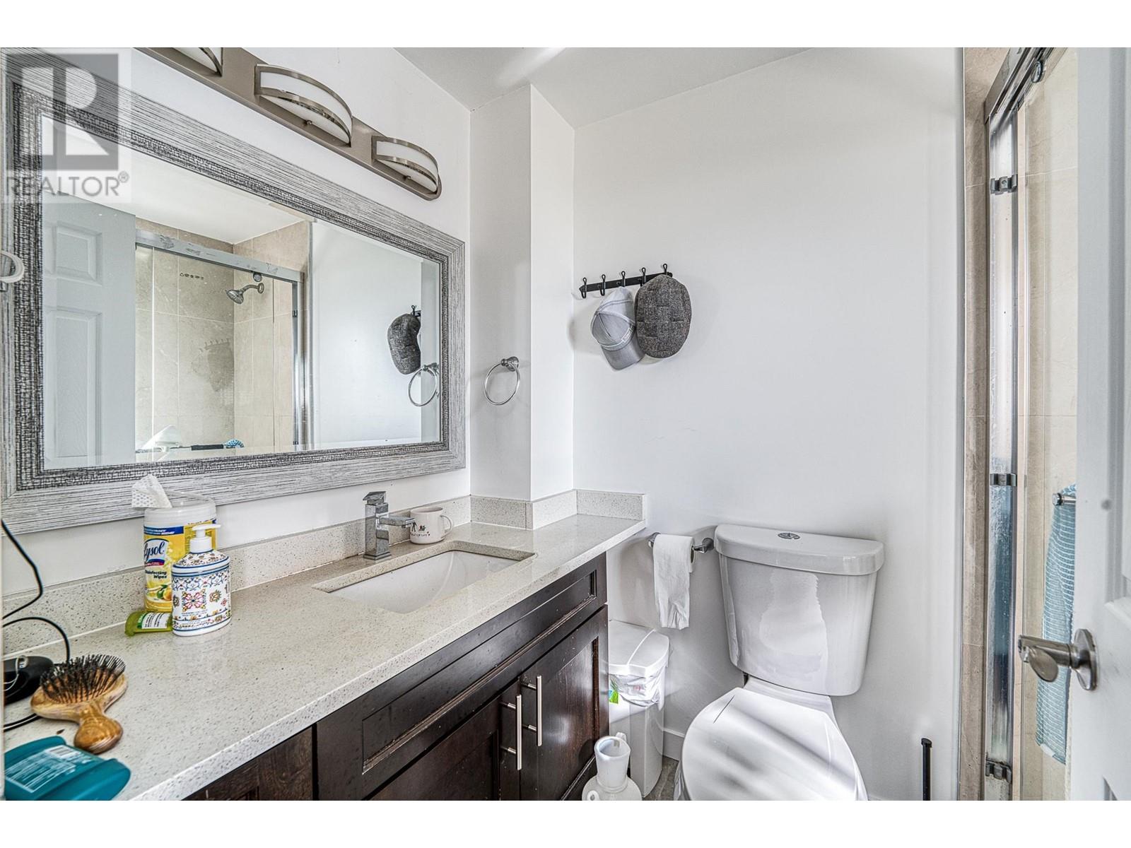 7768 18th Avenue, Burnaby, British Columbia  V3N 1J2 - Photo 14 - R2977752