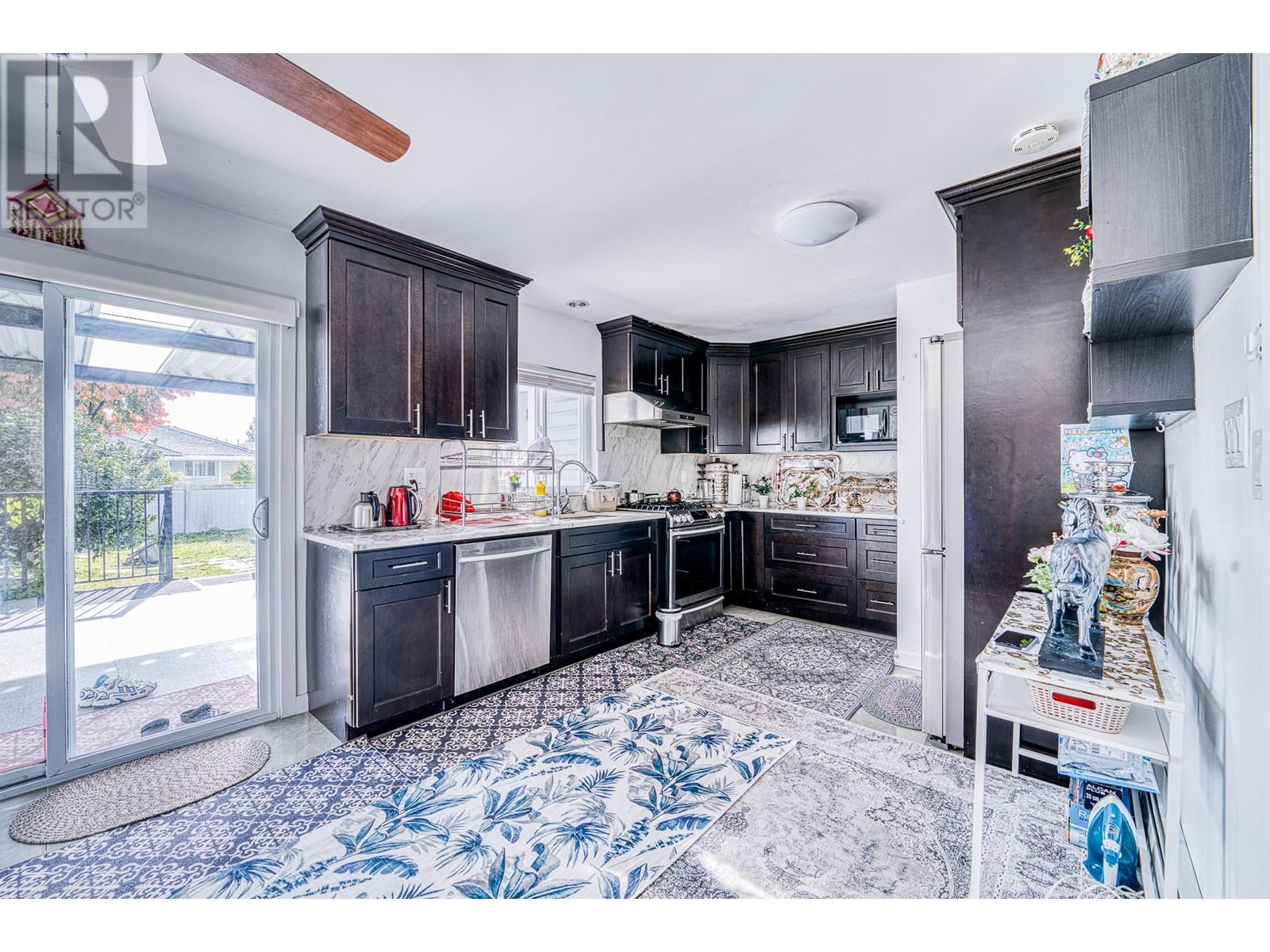7768 18th Avenue, Burnaby, British Columbia  V3N 1J2 - Photo 18 - R2977752