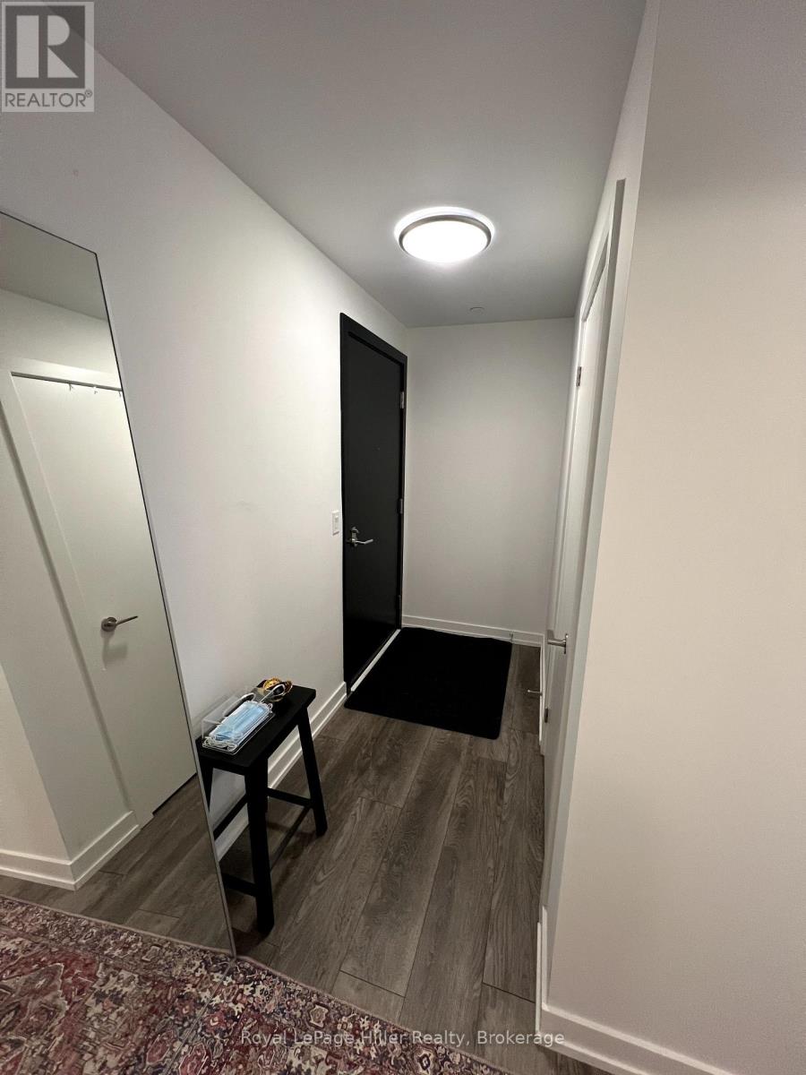 1606 - 15 Wellington Street S, Kitchener, Ontario  N2G 0E4 - Photo 3 - X12018429
