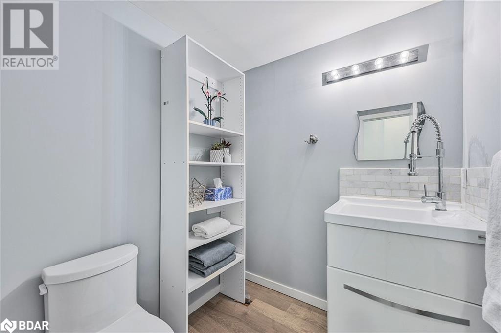369 Essa Road Road Unit# 36, Barrie, Ontario  L4N 9C8 - Photo 10 - 40706128