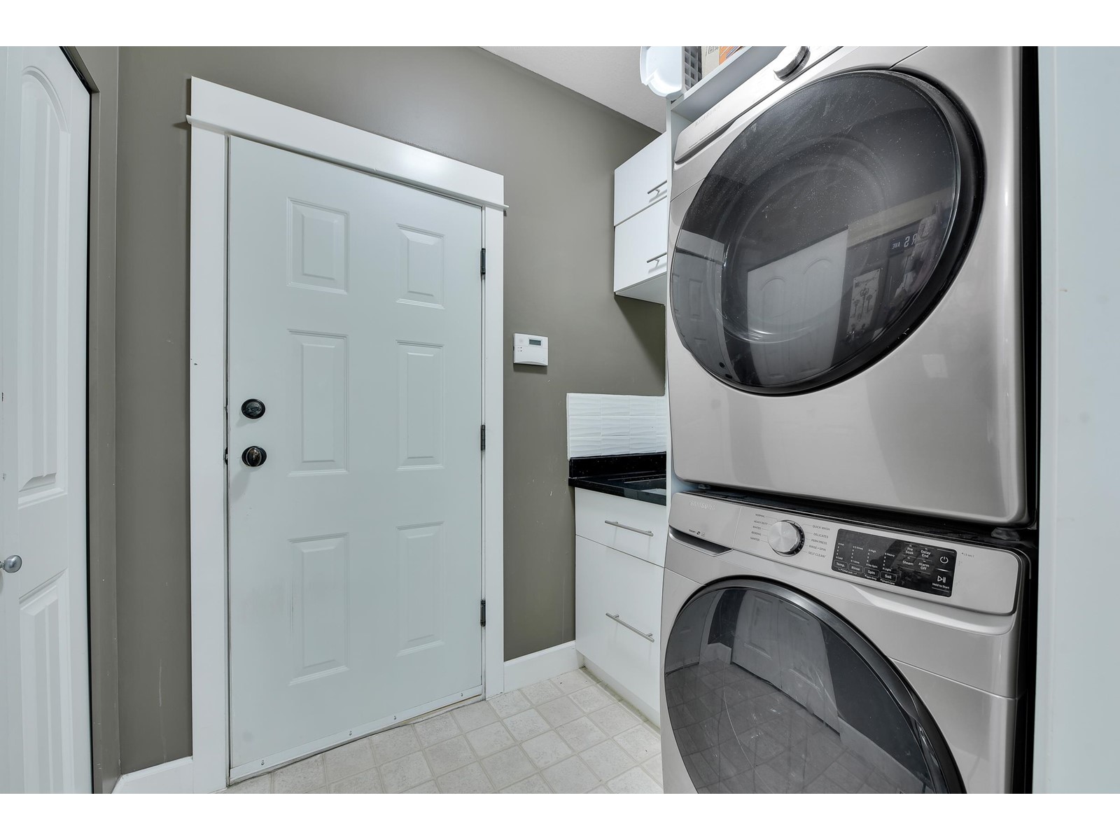 8343 209a Street, Langley, British Columbia  V2Y 0A5 - Photo 21 - R2976539