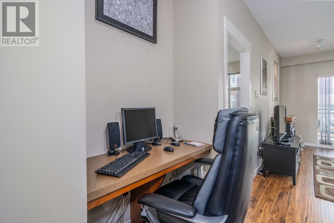 315 11950 Harris Road, Pitt Meadows, British Columbia  V3Y 0B7 - Photo 15 - R2977546