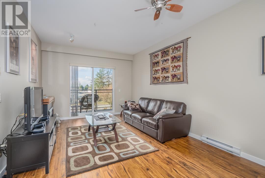 315 11950 Harris Road, Pitt Meadows, British Columbia  V3Y 0B7 - Photo 14 - R2977546