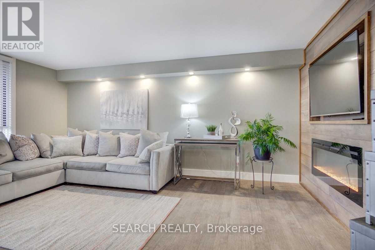 206 - 1320 Mississauga Valley Boulevard, Mississauga, Ontario  L5A 3S9 - Photo 8 - W12018430