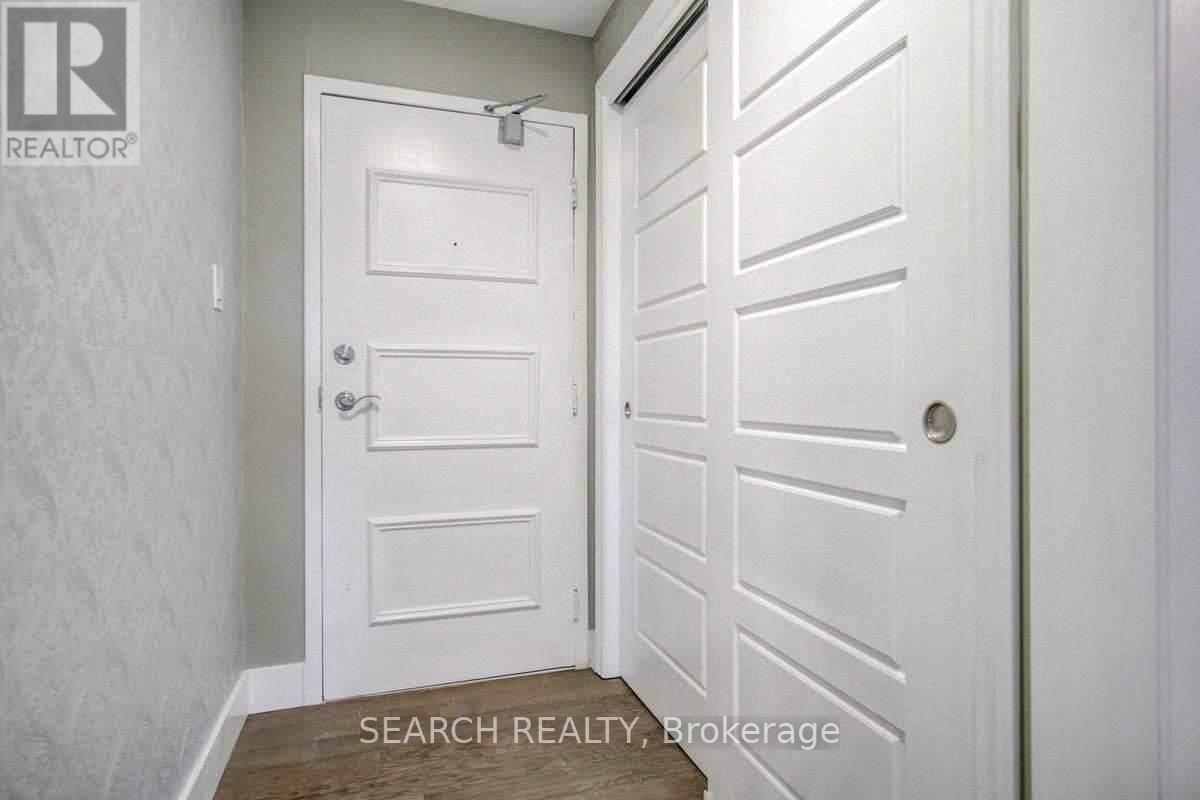 206 - 1320 Mississauga Valley Boulevard, Mississauga, Ontario  L5A 3S9 - Photo 9 - W12018430