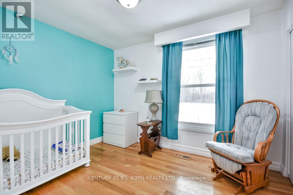 10457 Darkwood Road, Milton, Ontario  L0P 1J0 - Photo 15 - W12018431