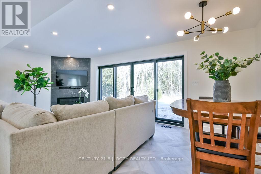 10457 Darkwood Road, Milton, Ontario  L0P 1J0 - Photo 23 - W12018431