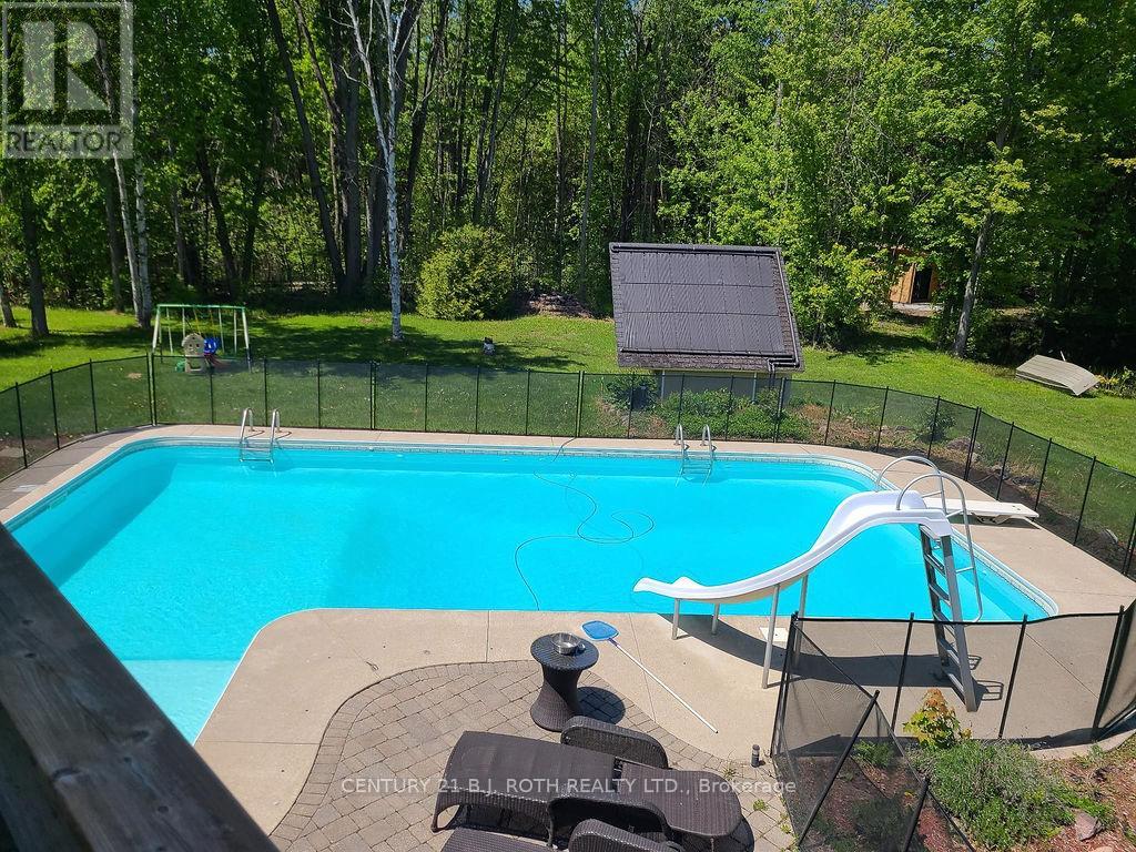 10457 Darkwood Road, Milton, Ontario  L0P 1J0 - Photo 40 - W12018431