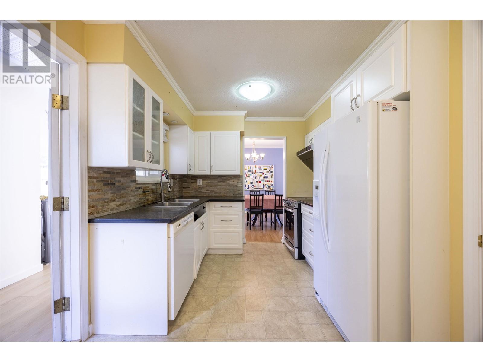 2670 Tuohey Avenue, Port Coquitlam, British Columbia  V3B 2G1 - Photo 7 - R2977480