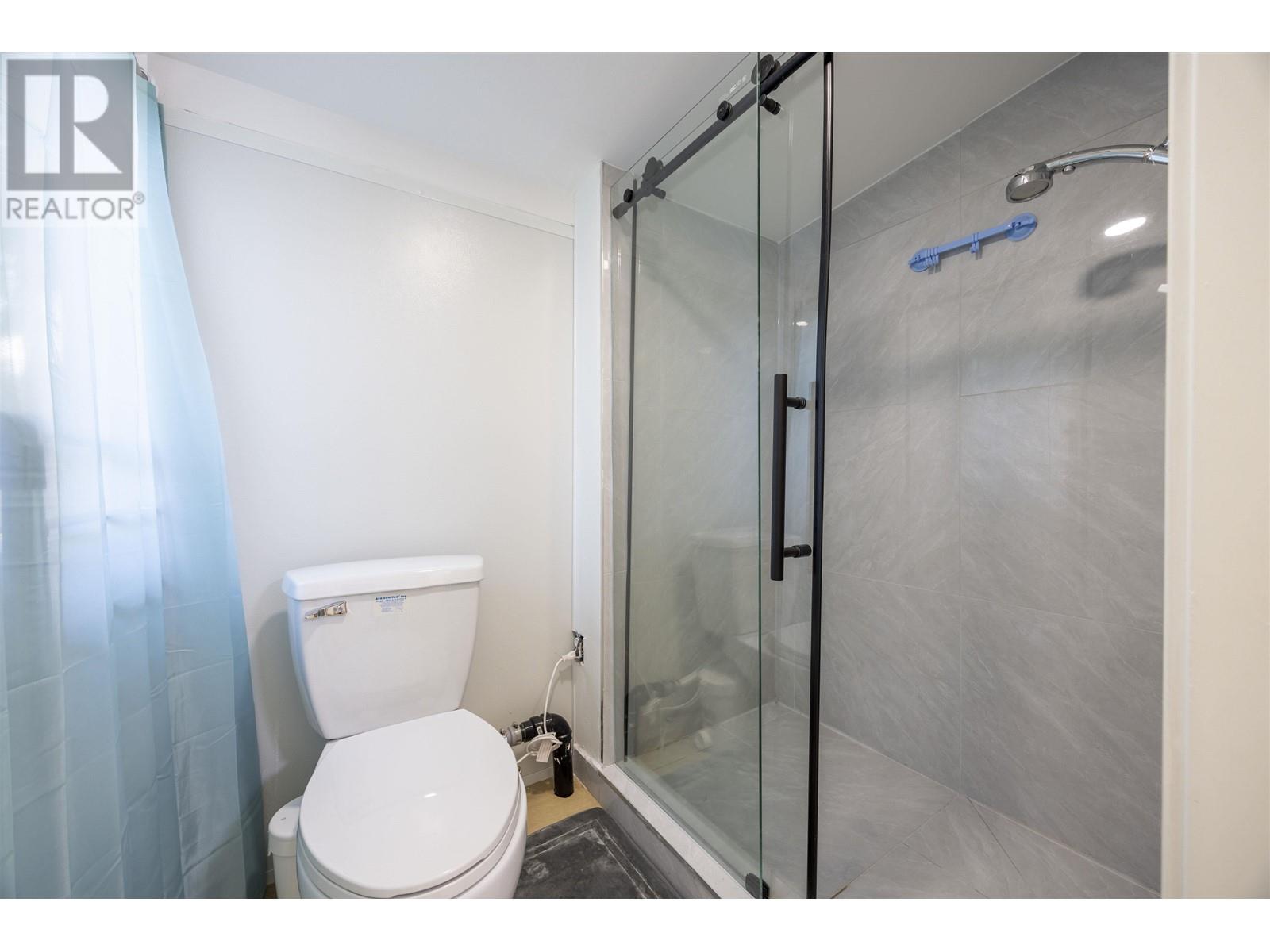 2670 Tuohey Avenue, Port Coquitlam, British Columbia  V3B 2G1 - Photo 15 - R2977480