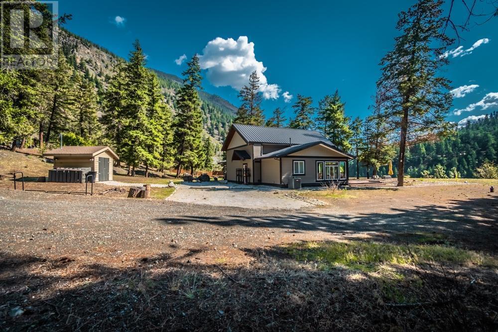 5353 12 Highway, Lillooet, British Columbia  V0K 1V0 - Photo 6 - 10339031