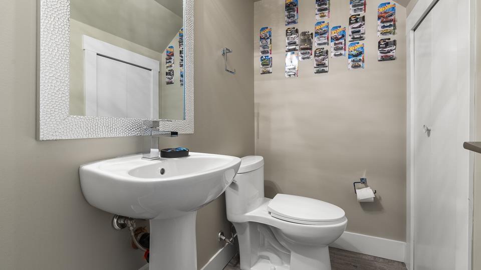104 16488 64 Avenue, Surrey, British Columbia  V3S 6X6 - Photo 12 - R2977675