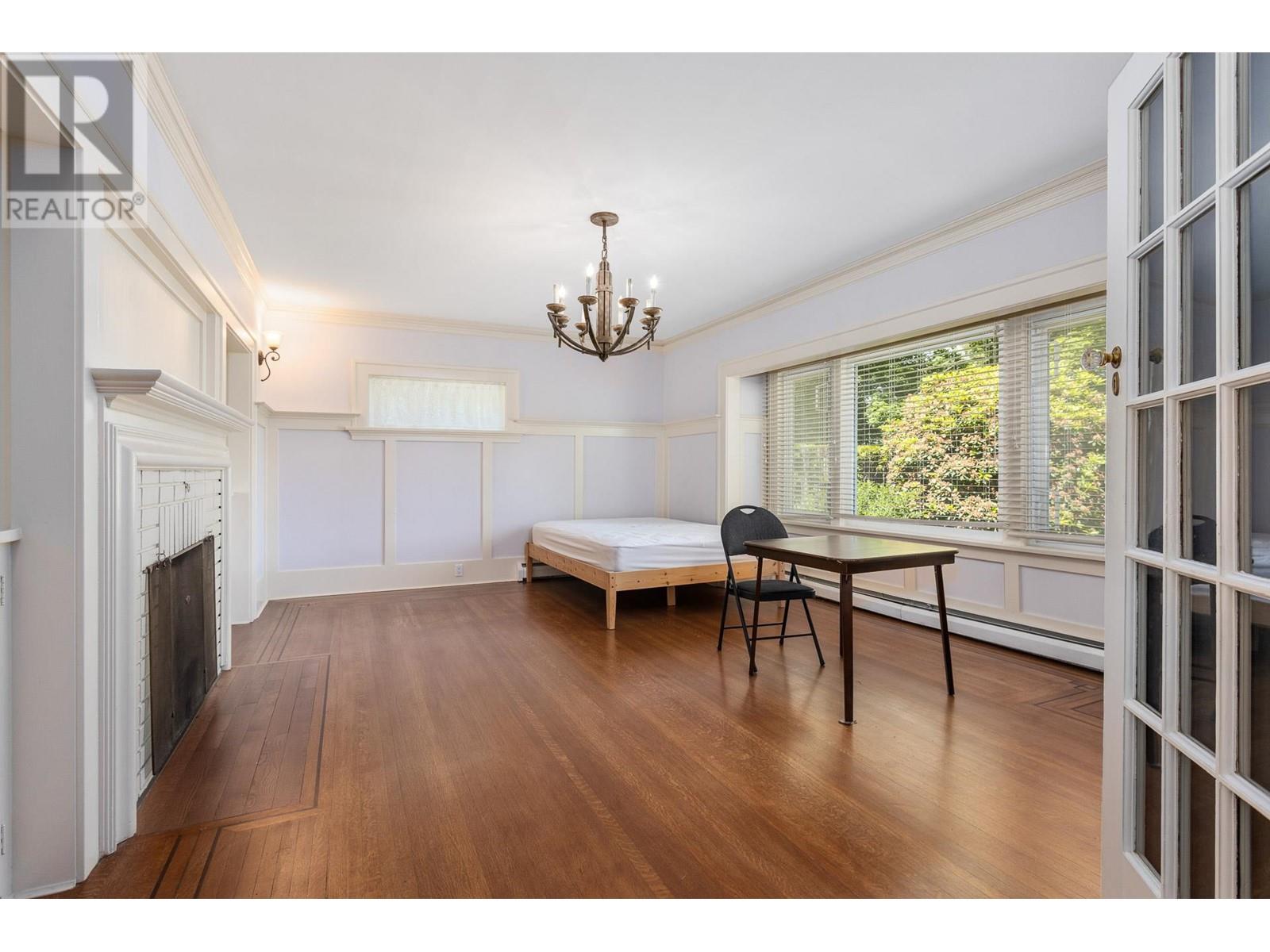 4678 W 3rd Avenue, Vancouver, British Columbia  V6R 1N4 - Photo 3 - R2977751