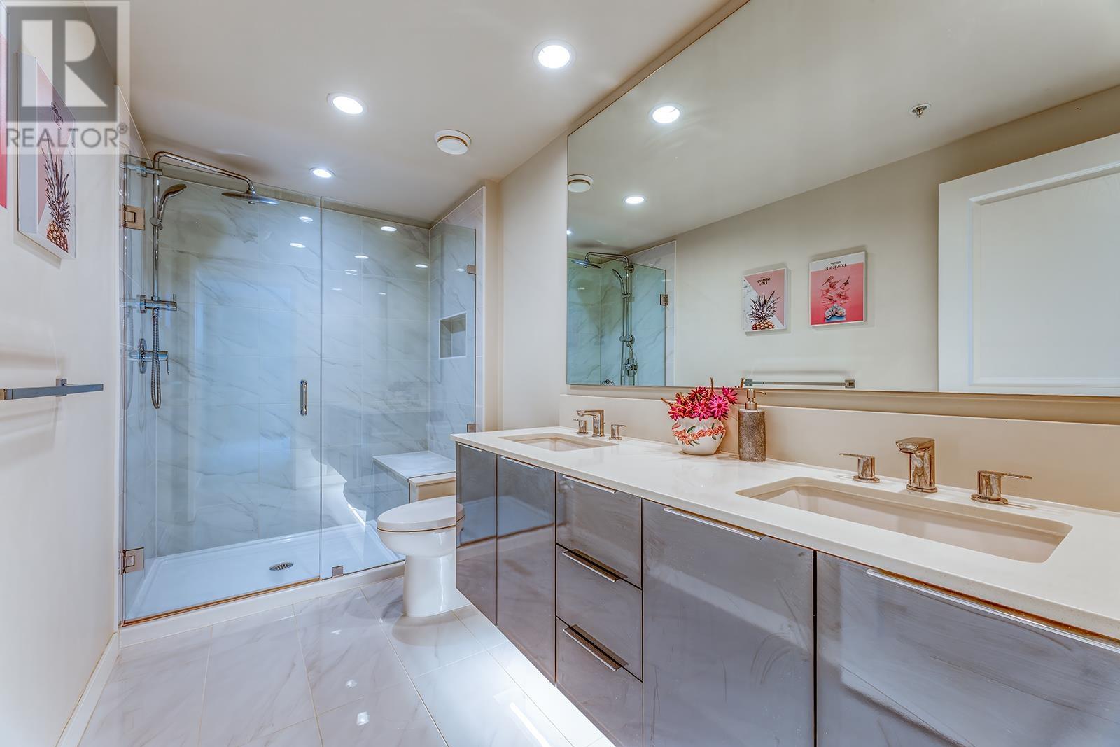 1605 3096 Windsor Gate, Coquitlam, British Columbia  V3B 0P4 - Photo 13 - R2977502