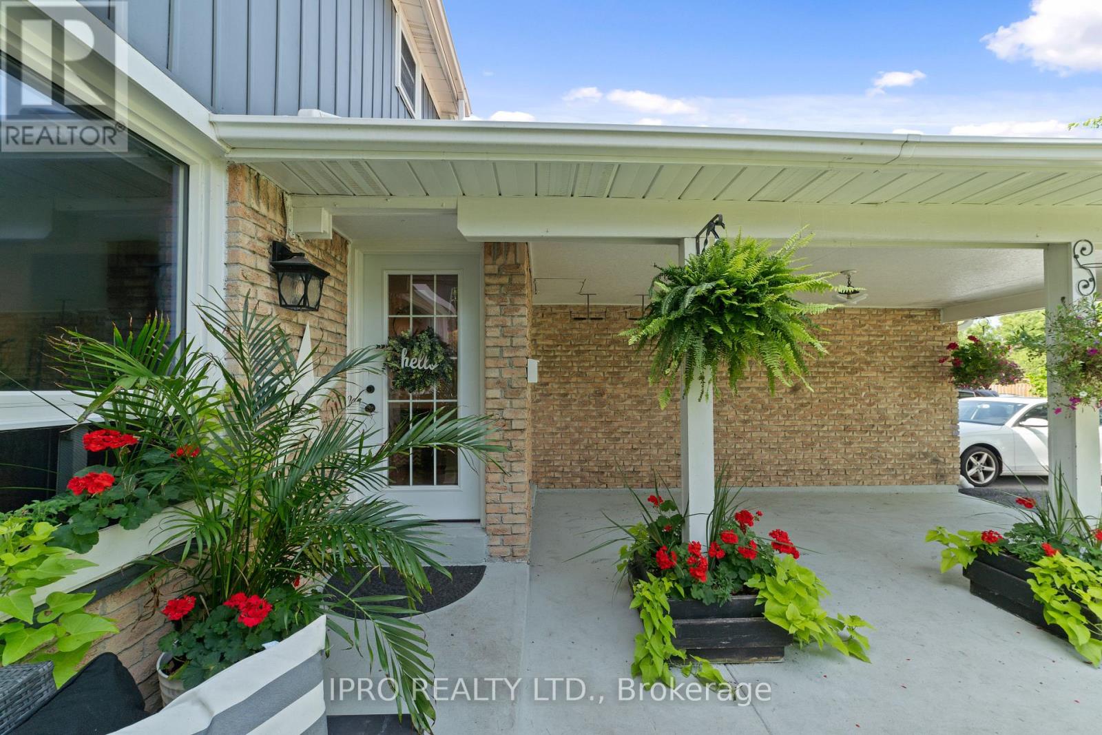 Property at 93 ELMVALE AVENUE image 4