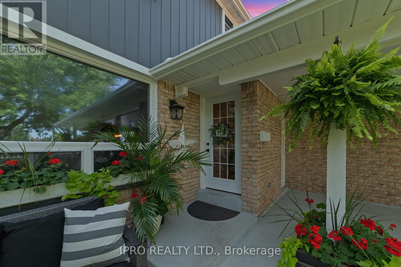 93 Elmvale Avenue, Brampton, Ontario  L6Z 1A6 - Photo 42 - W12018476