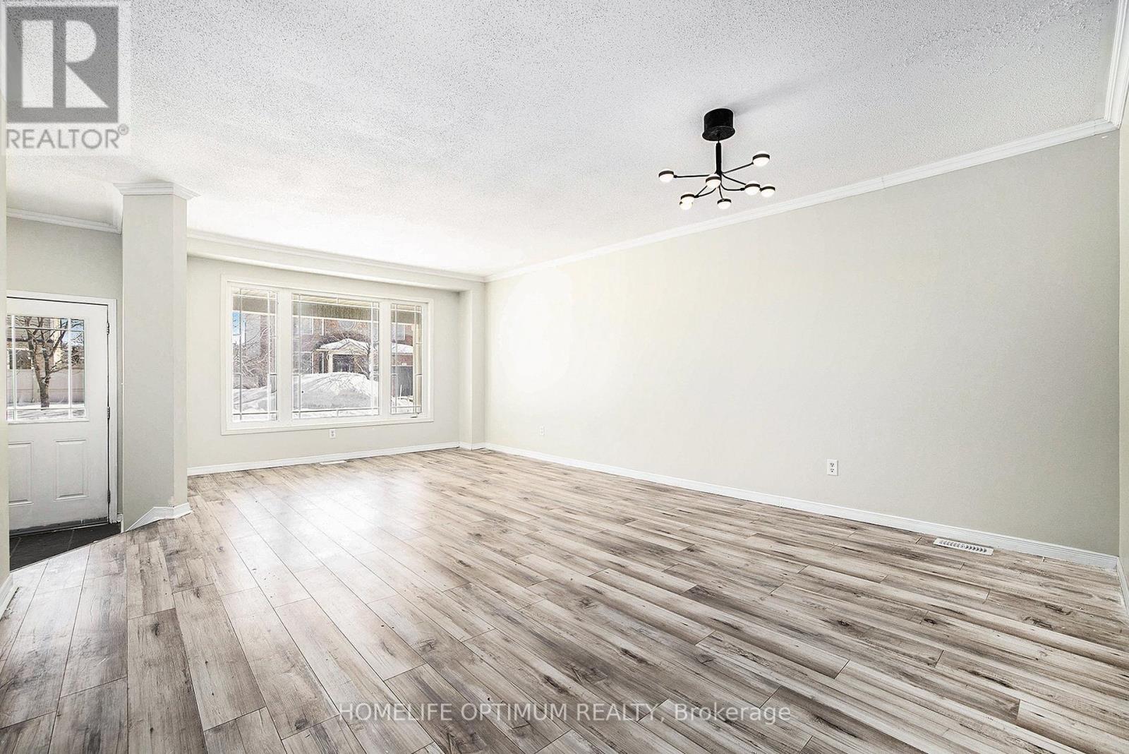 Property at 863 TARADALE DRIVE image 3