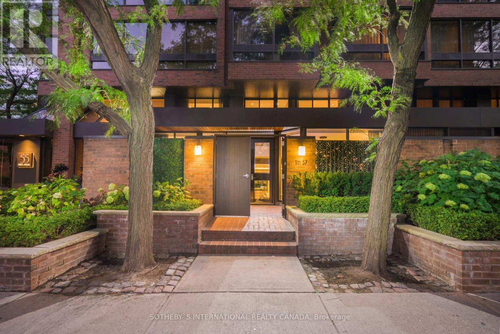 57 - 55 Prince Arthur Avenue, Toronto, Ontario  M5J 2Y6 - Photo 42 - C12017754