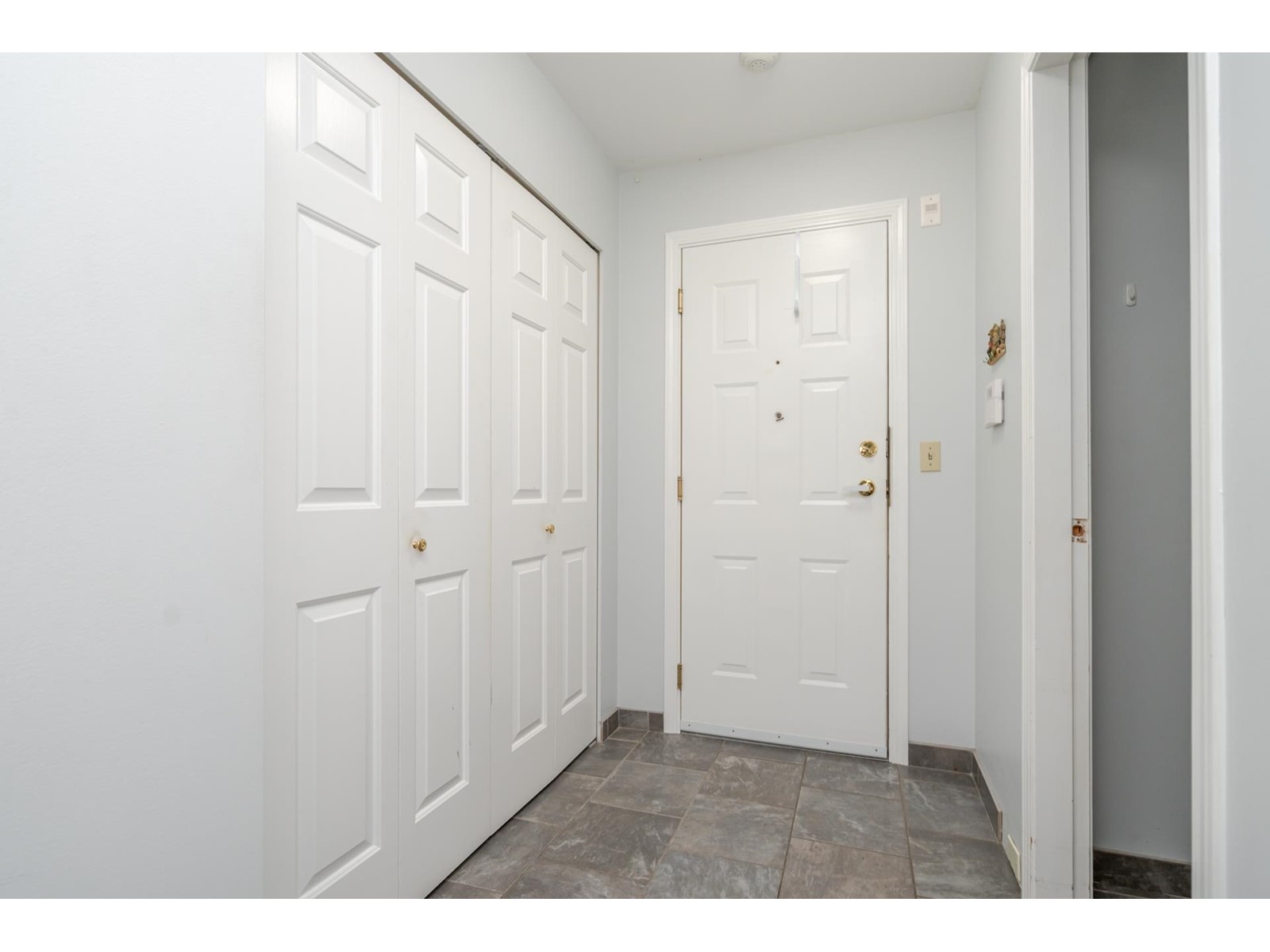 Property at 304 1488 MERKLIN STREET image 5