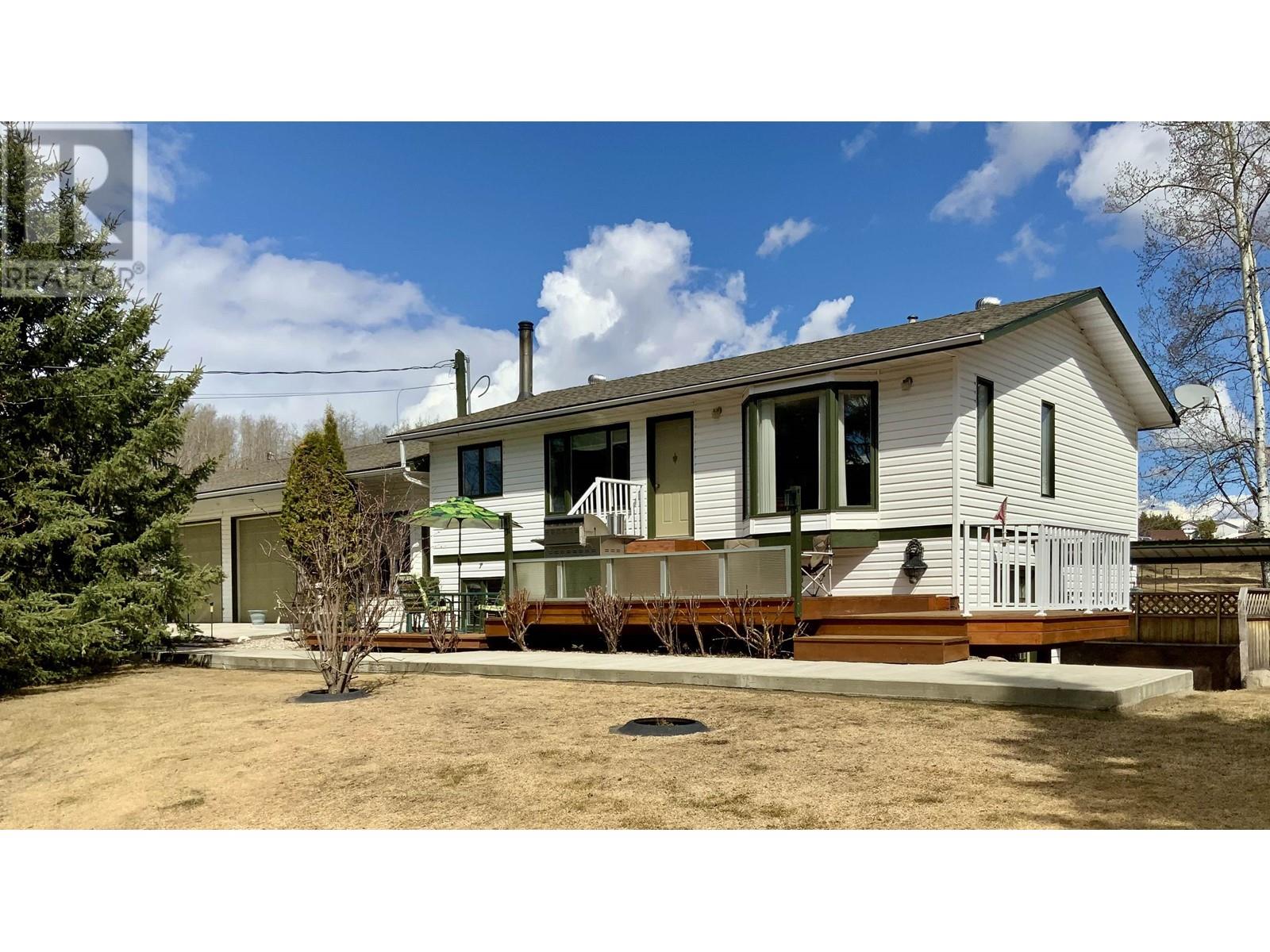 12954 AGNES LANE, Charlie Lake, British Columbia