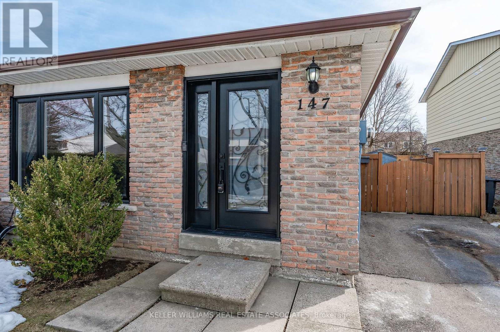 Property at 147 QUANTRELL TRAIL image 3
