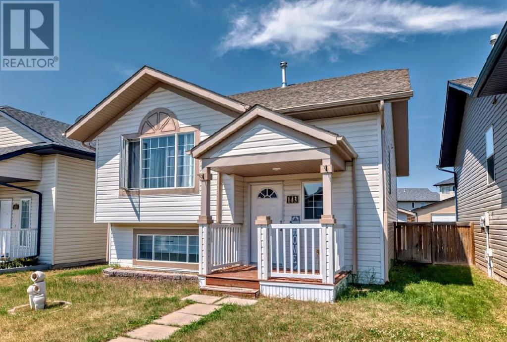 143 Lanterman Close, Red Deer, Alberta  T4R 3N8 - Photo 29 - A2200757