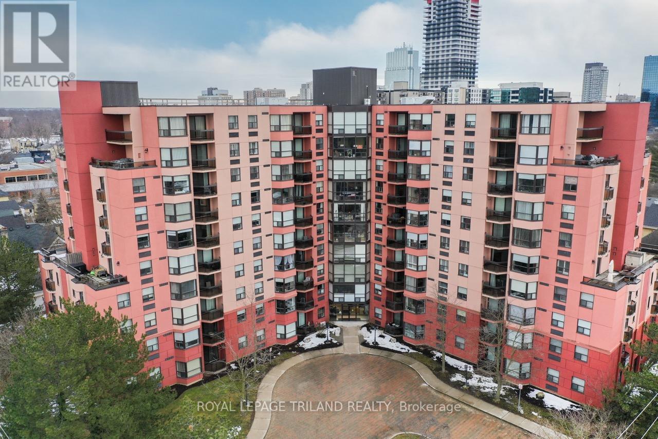 612 - 600 Talbot Street