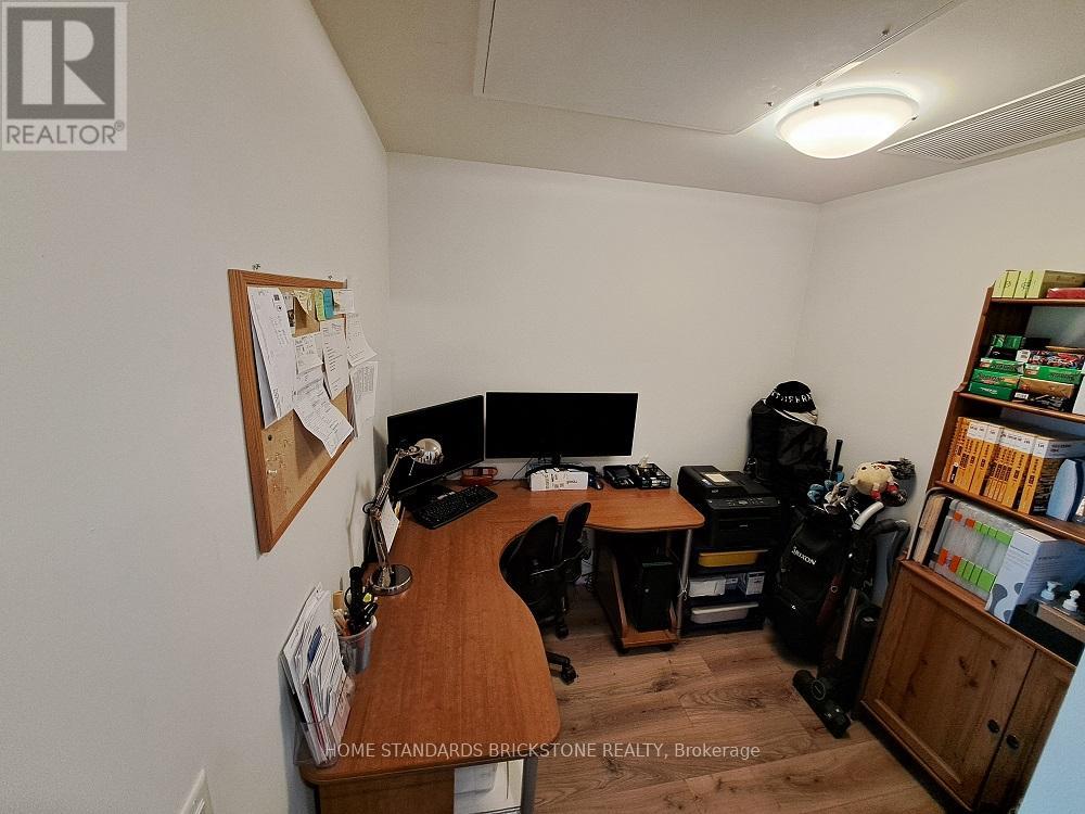 405 - 60 Frederick Street, Kitchener, Ontario  N2H 0C7 - Photo 18 - X12014563