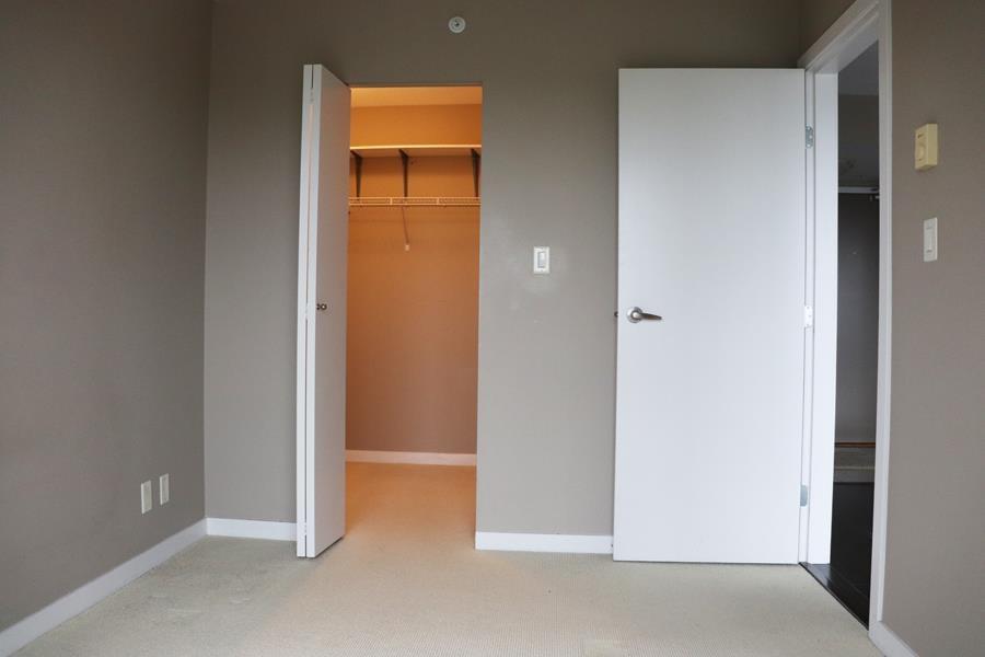 Property at 1110 13618 100 AVENUE image 4