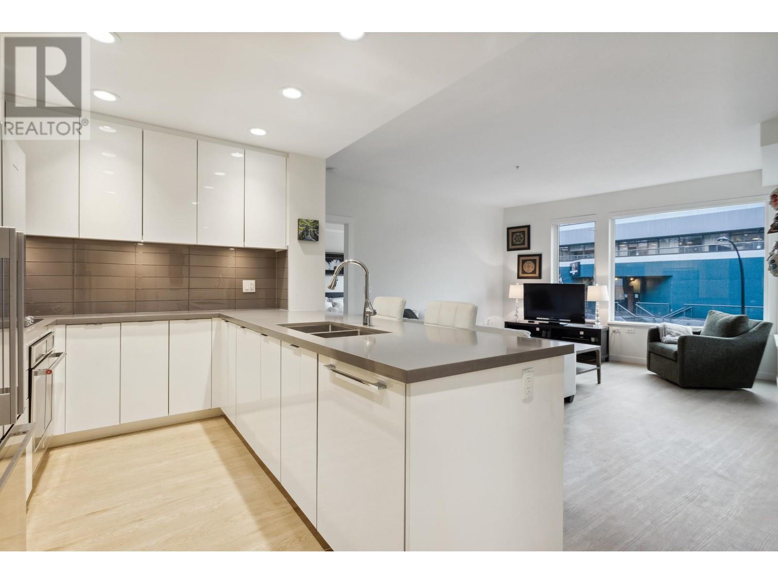 221 255 W 1st Street, North Vancouver, British Columbia  V7M 3G8 - Photo 9 - R2977815