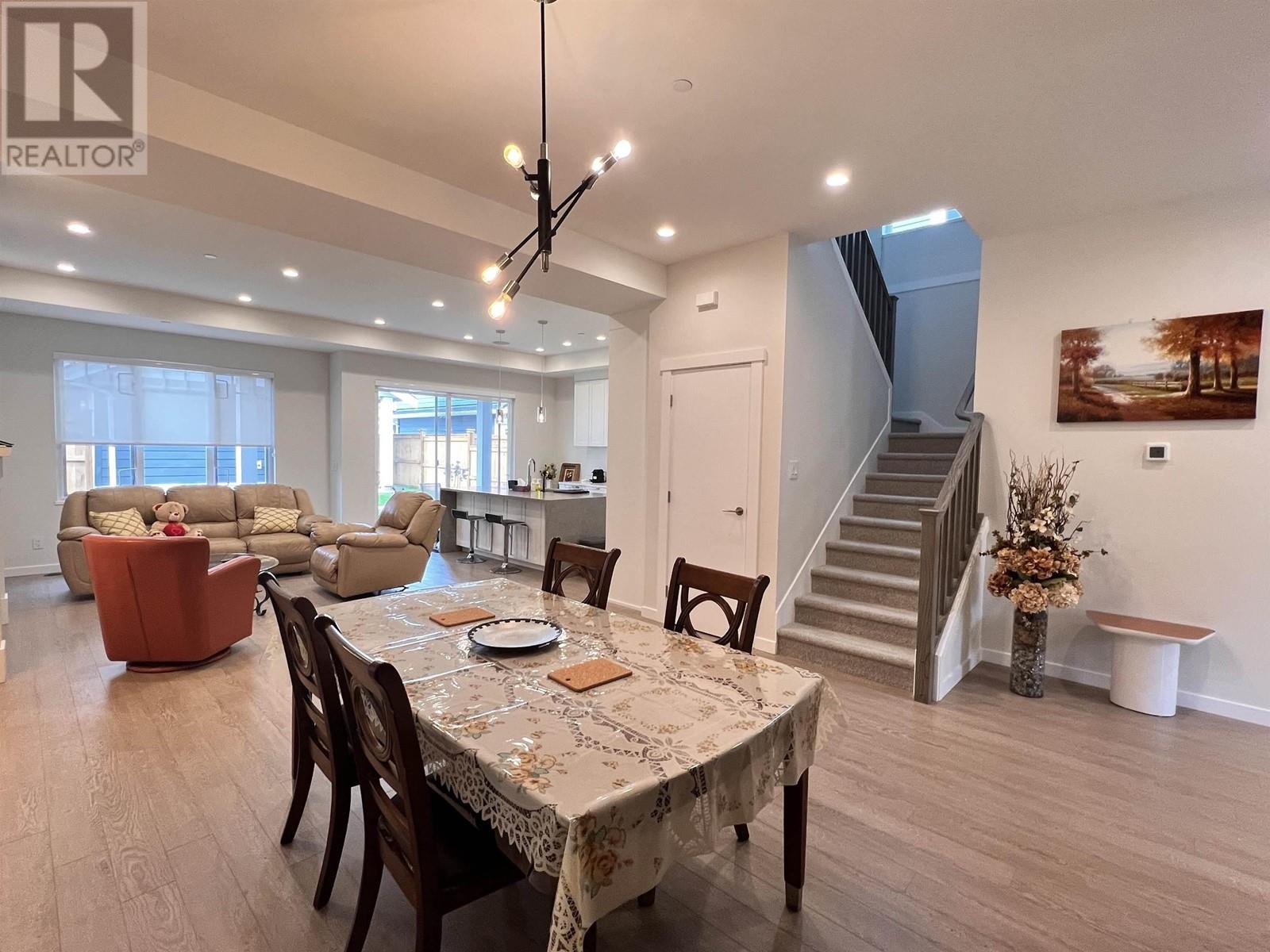4707 Hemlock Way, Tsawwassen, British Columbia  V4M 4G2 - Photo 1 - R2977814