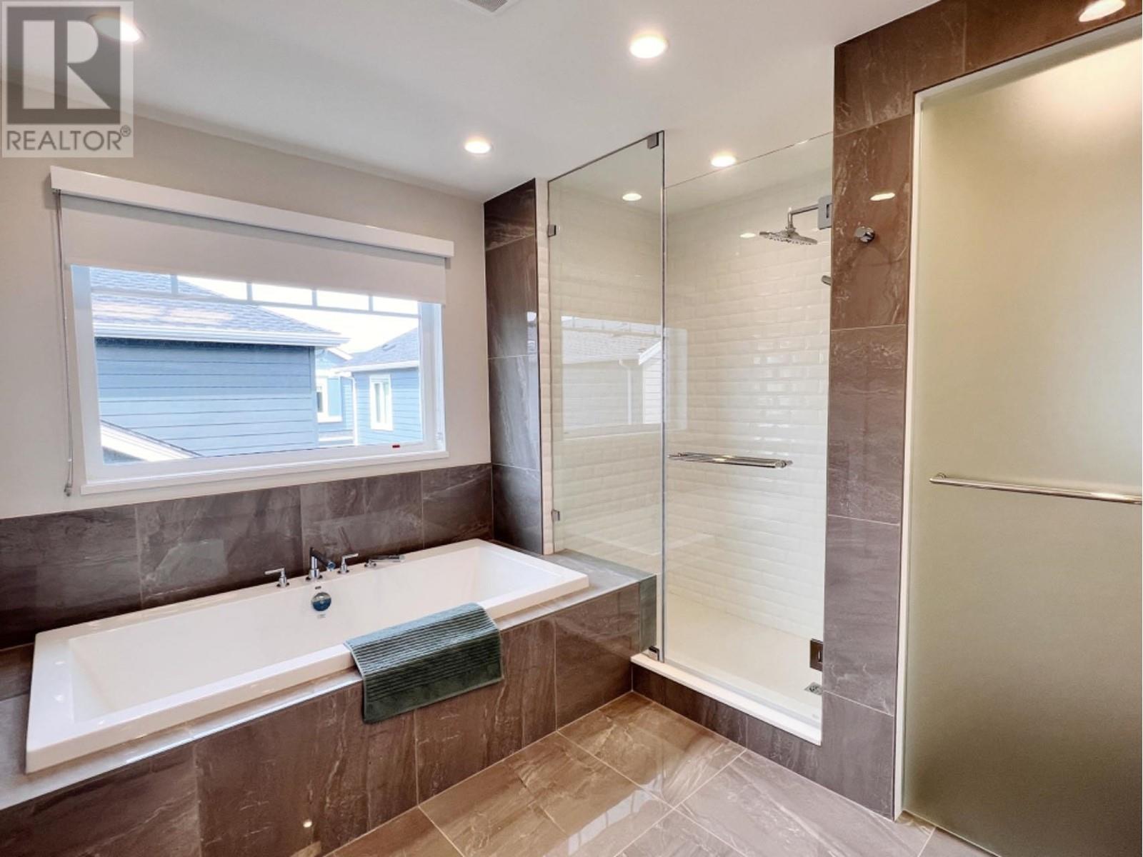4707 Hemlock Way, Tsawwassen, British Columbia  V4M 4G2 - Photo 11 - R2977814