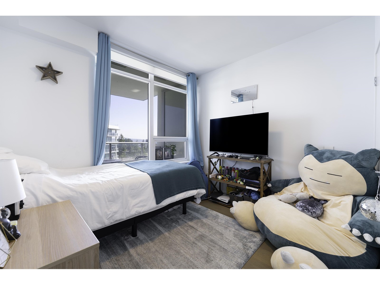 805 15165 Thrift Avenue, White Rock, British Columbia  V4B 0C1 - Photo 12 - R2977787