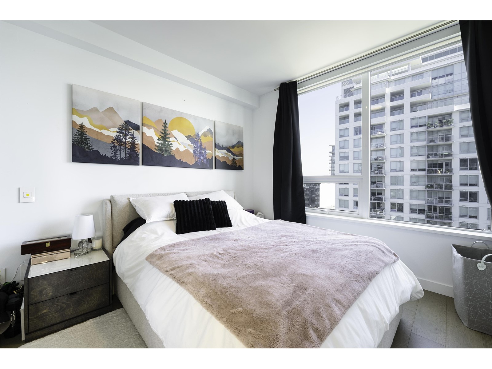 805 15165 Thrift Avenue, White Rock, British Columbia  V4B 0C1 - Photo 10 - R2977787