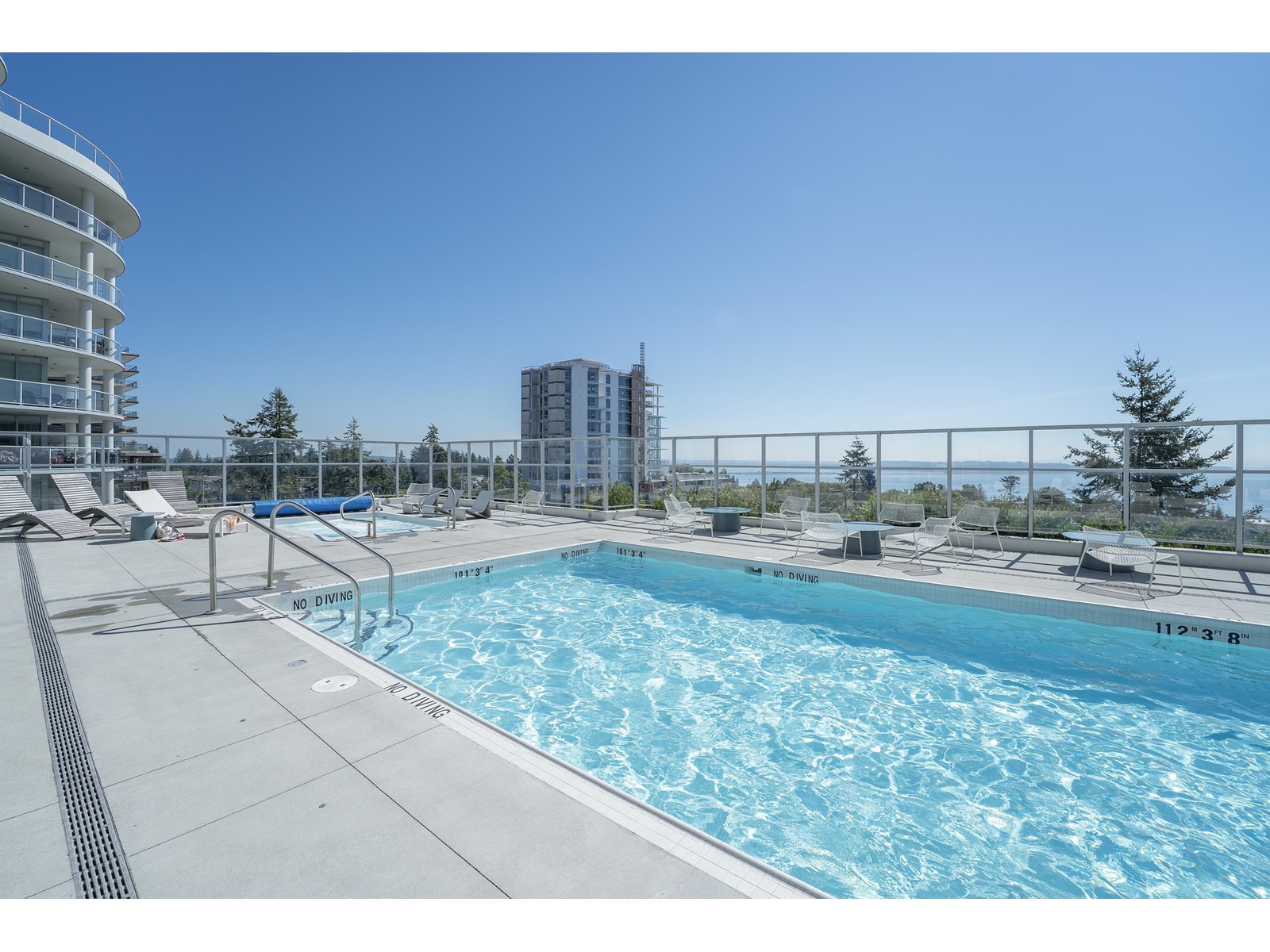805 15165 Thrift Avenue, White Rock, British Columbia  V4B 0C1 - Photo 17 - R2977787