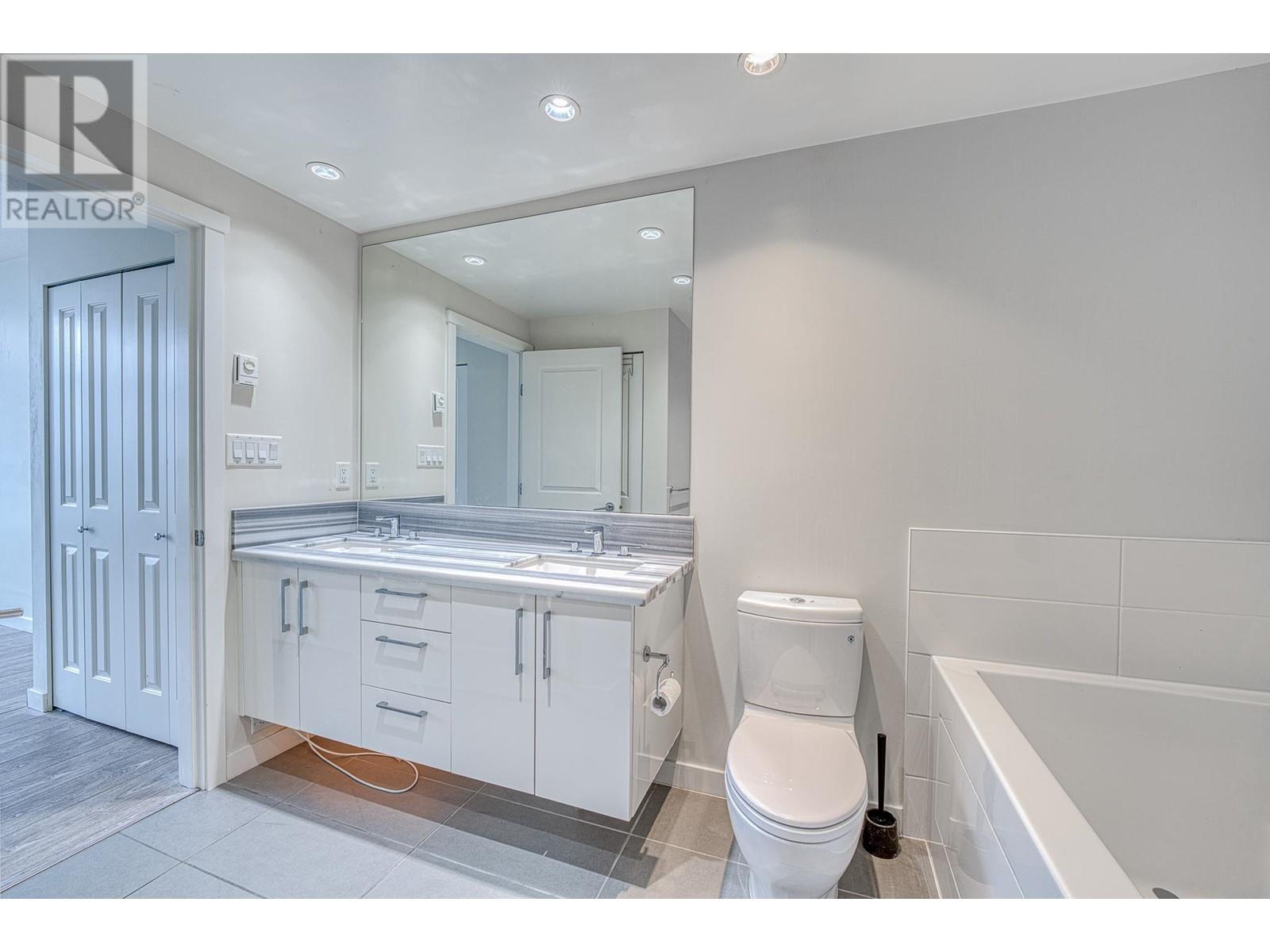 1802 4880 Bennett Street, Burnaby, British Columbia  V5H 0C1 - Photo 12 - R2974988
